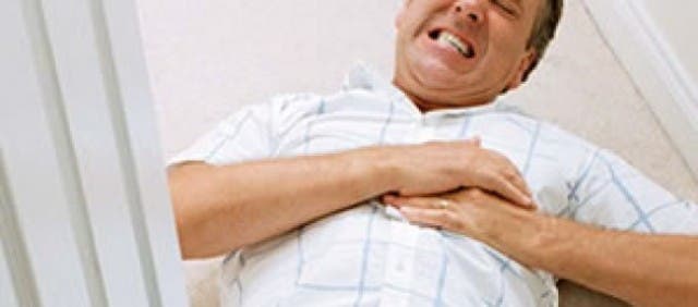 Cardióloga aclara que no todo el que muere súbitamente es por un infarto