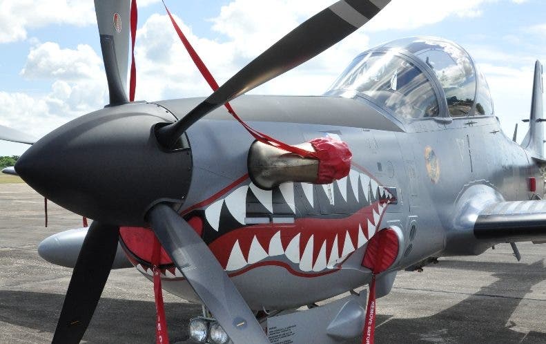 El País/En la Foto Gráfica de los Aviones Súper Tucanos En la Base Aérea de San Isidro./29-10-2010/Hoy/Pablo Matos