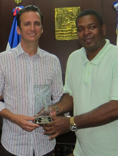 Caribbean Gold Coast reconoce alcalde de Puerto Plata - El Dia.com.do