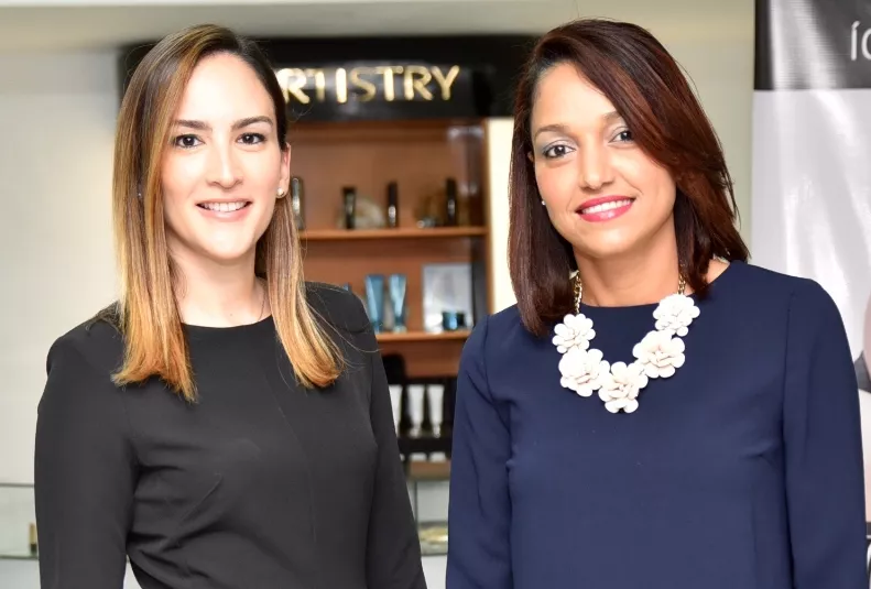 Yolanda Linares y Lorendy Báez.