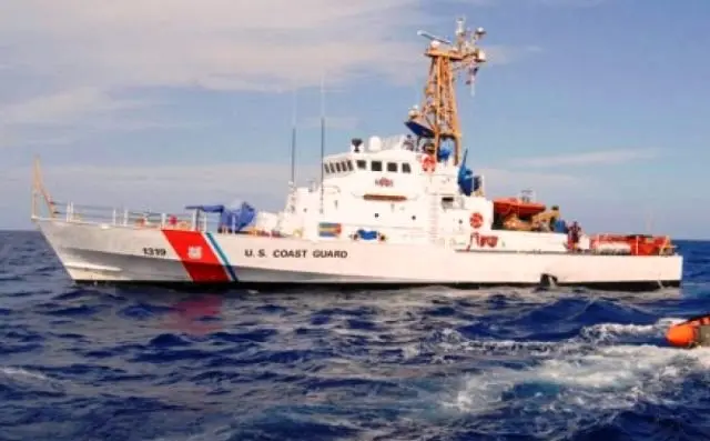 Rescatan dos navegantes naufragaron a 138 kilómetros de Puerto ... - El Dia.com.do