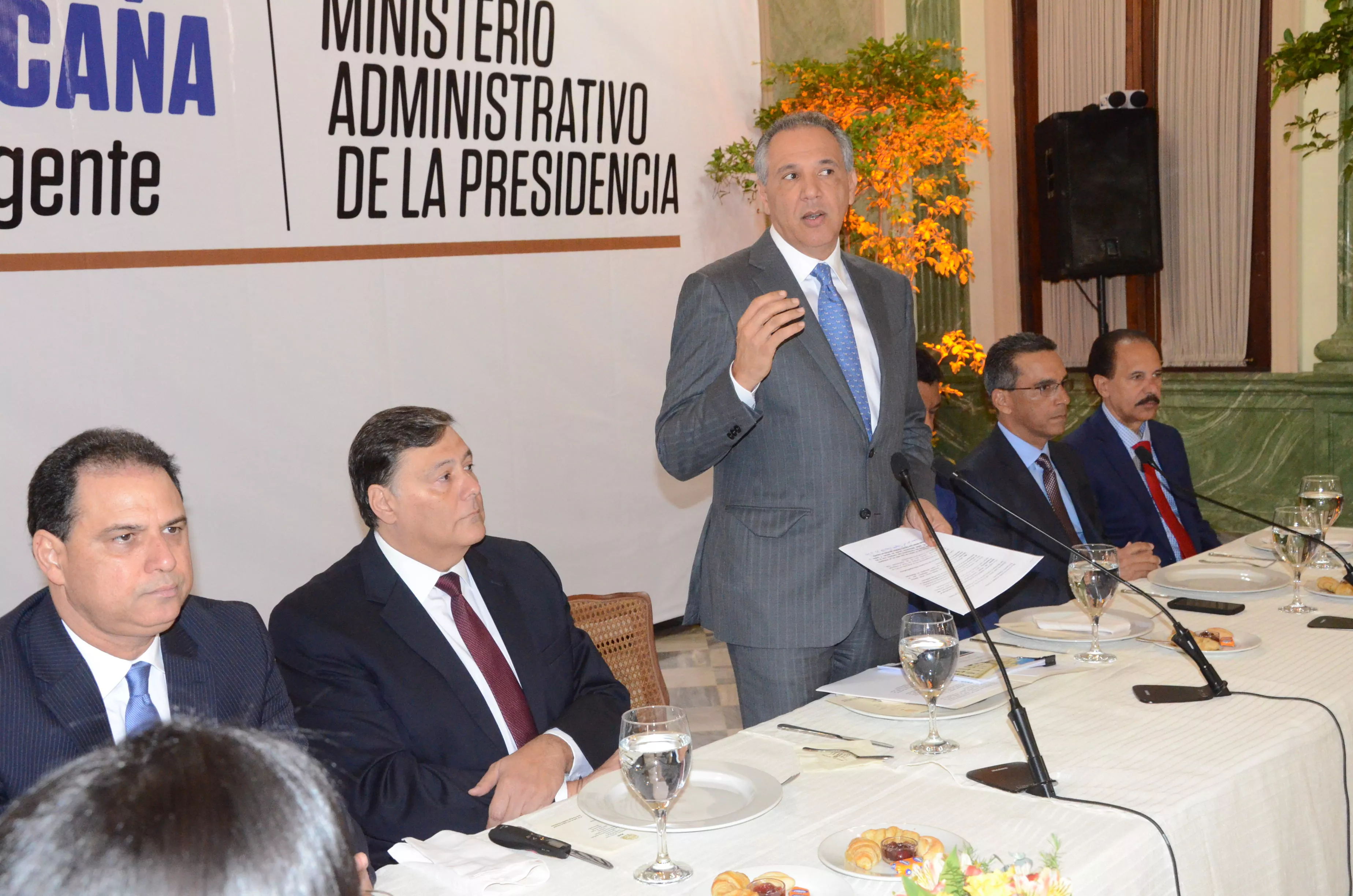 Peralta dice Ministerio Administrativo cumple con 97% de niveles de transparencia