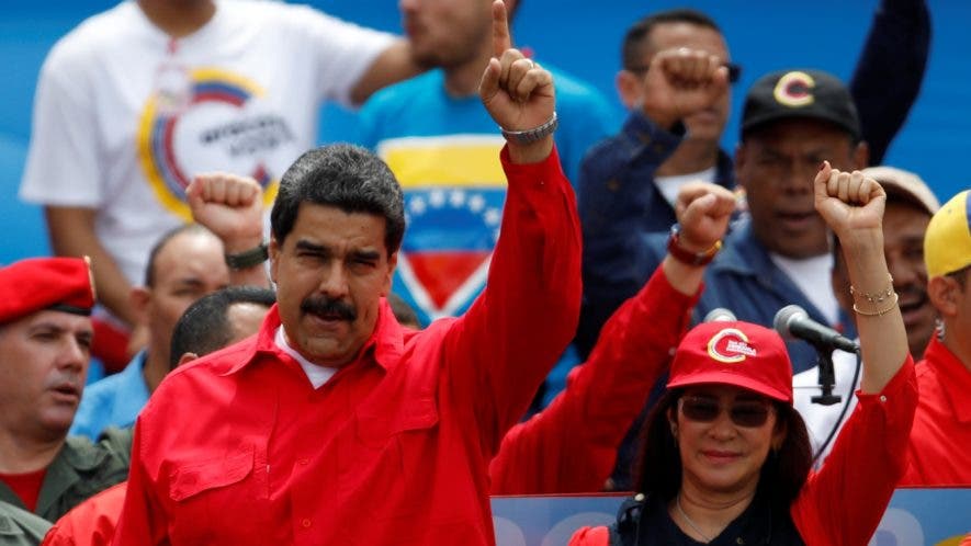 El presidente Nicolás Maduro había denunciado ayer en Caracas supuestas presiones del Departamento de Estado para boicotear el diálogo que celebran desde el lunes las autoridades y delegados de la oposición en la capital dominicana.