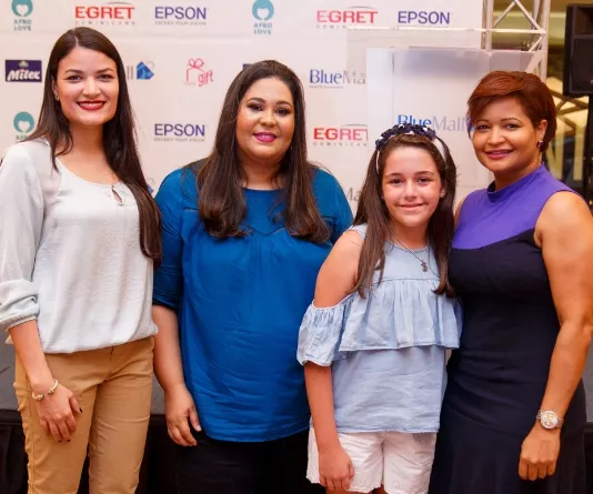 Amalia Ceballos, Yina Guerrero, Sofía Gil y Carmen Acevedo.