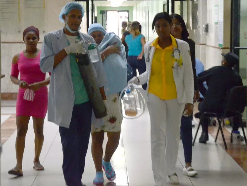 En el Robert Reid reclaman el suministro de medicamentos.