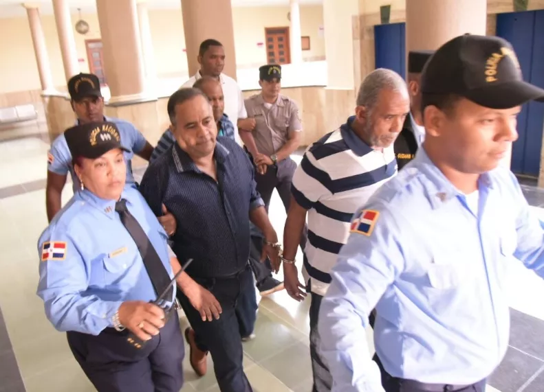 Maconi es trasladado al Palacio de Justicia de Ciudad Nueva Maconi es trasladado al Palacio de Justicia de Ciudad Nueva