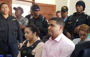 Marlin Martínez y su hijo Marlon están acusados de la muerte de la joven Emely Peguero. Foto de archivo.