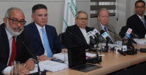 Los miembros de la comisiÃ³n investigadora rindieron el informe final el 30 de junio de 2017.