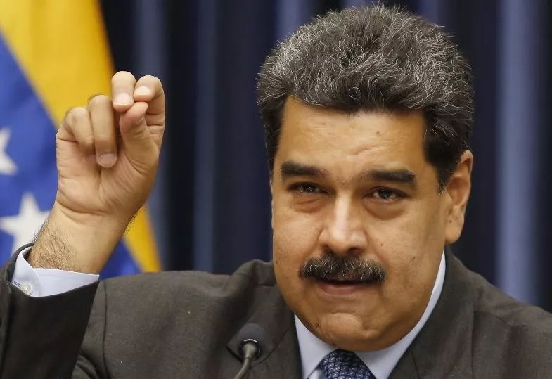 Nicolás Maduro protagoniza polémica por disfrutar lujoso banquete