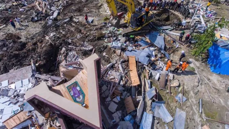 Las autoridades elevaron hoy a 1.649 el número de muertos provocados por el terremoto, el tsunami y las avalanchas de barro.
Fuente externa