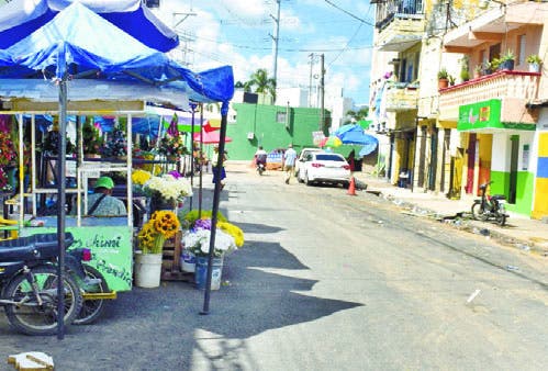 La presencia de haitianos disminuye en algunos sectores