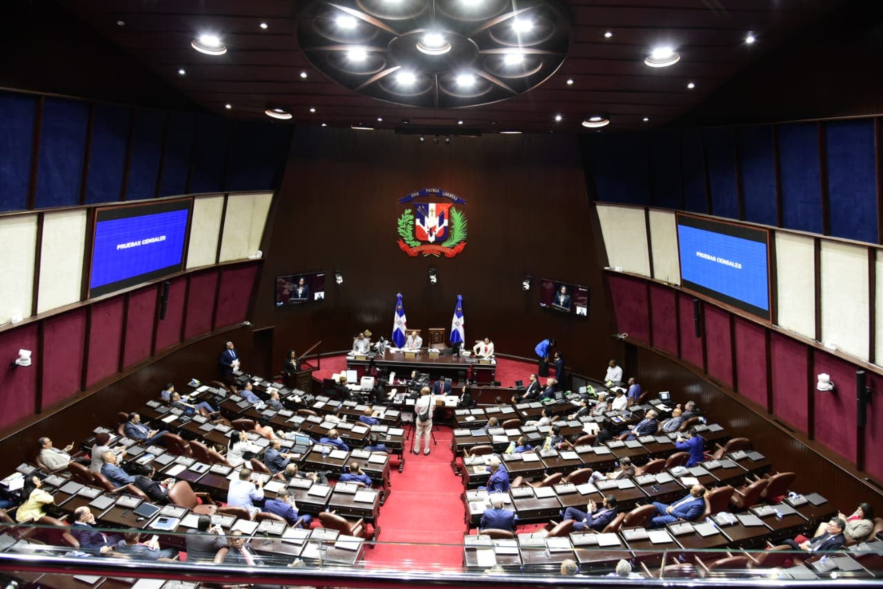 Diputados aprueban en primera lectura proyecto ley de Presupuesto General para 2023
