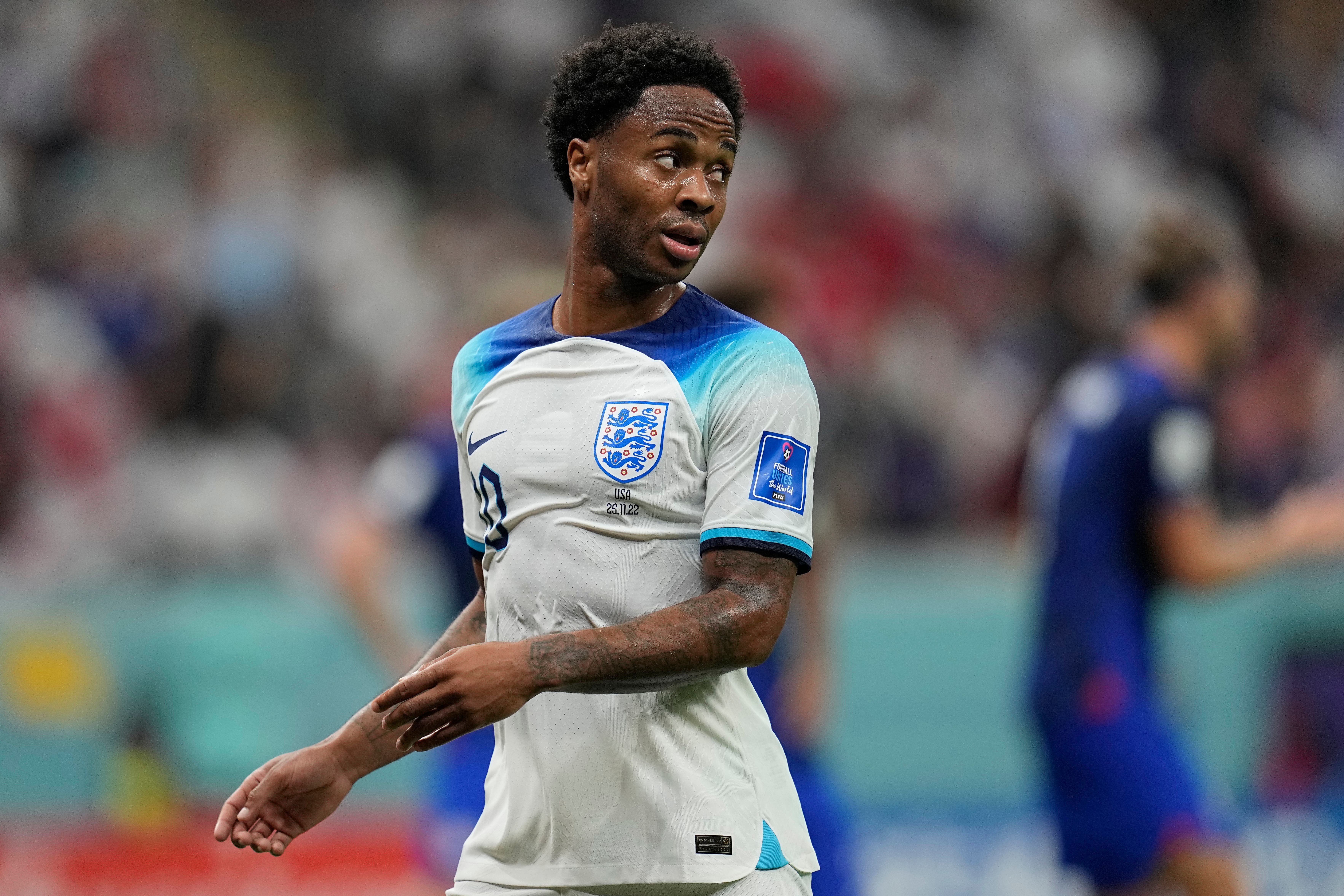 Sterling no estará en el Inglaterra-Senegal de octavos