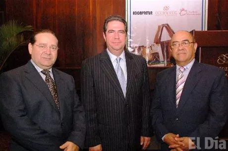 http://eldia.com.do/image/article/1/460×390/0/0F171E7D-FEF9-400F-BED3-F88829555142.jpeg
