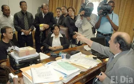 http://eldia.com.do/image/article/2/460×390/0/22F75909-9491-405E-899D-9E59A627193A.jpeg
