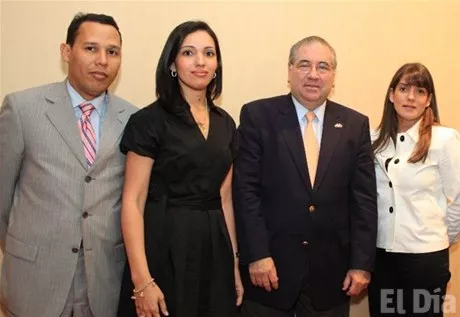 http://eldia.com.do/image/article/2/460×390/0/2E24CF79-6FAF-405A-A71F-83FE04265155.jpeg