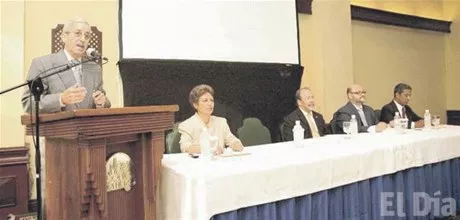 http://eldia.com.do/image/article/2/460×390/0/3D401289-FBDA-49EE-B15D-B157BCA41A30.jpeg