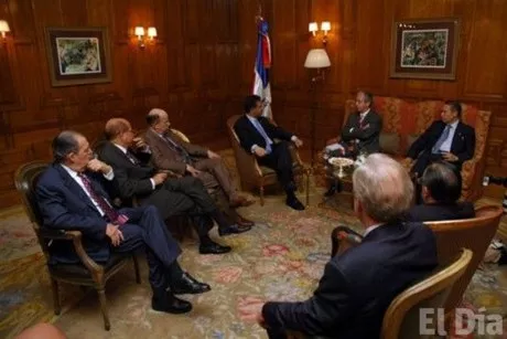 http://eldia.com.do/image/article/1/460×390/0/48E254FF-399C-4C1A-A96E-473B8E8D5DFB.jpeg