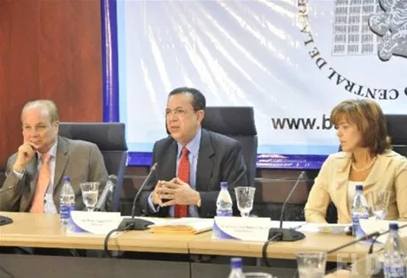 http://eldia.com.do/image/article/2/460×390/0/55F1900E-A906-4056-907C-D4E0D14E756D.jpeg