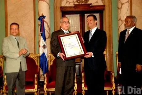 http://eldia.com.do/image/article/2/460×390/0/60D52115-F13A-44F1-86B9-8CDB9C5AAF2E.jpeg
