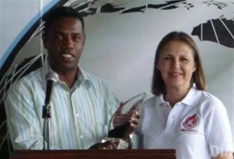 http://eldia.com.do/image/article/2/460×390/0/6E0A4444-504A-4716-B2F9-F0C64A4E0134.jpeg