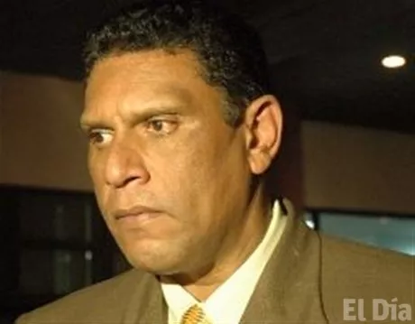 http://eldia.com.do/image/article/2/460×390/0/94B1991A-4B16-48D7-95A8-B682DAF0BE86.jpeg