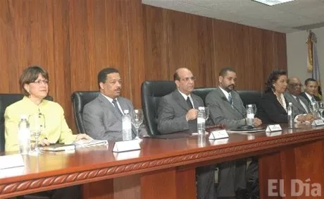 http://eldia.com.do/image/article/1/460×390/0/D5CE2592-567E-43DB-8655-508A88DE4E08.jpeg