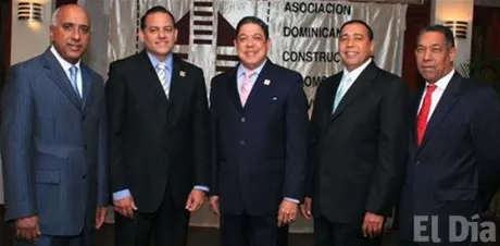 http://eldia.com.do/image/article/2/460×390/0/F4AF92A4-0ECA-4034-BFE5-496E2E769292.jpeg