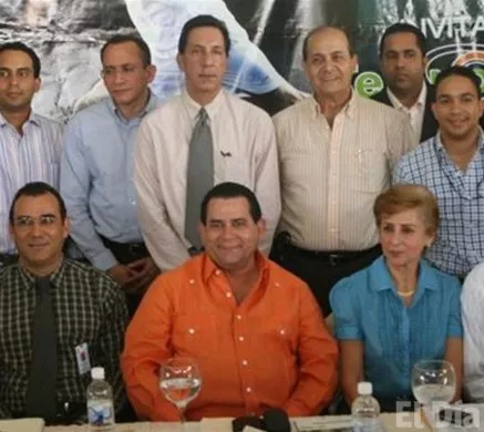 http://eldia.com.do/image/article/2/460×390/0/F801646E-0E16-4532-BE94-13BC842246CE.jpeg