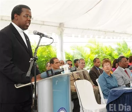 http://eldia.com.do/image/article/5/460×390/0/0C46713F-3477-4C49-9550-8374241F89FF.jpeg