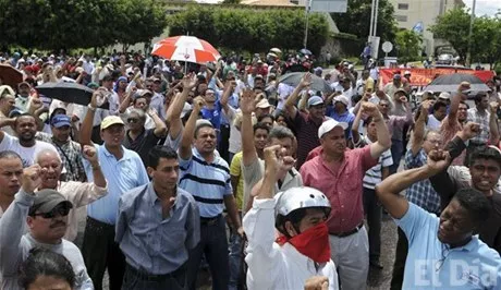http://eldia.com.do/image/article/5/460×390/0/2BDC8488-B2A7-4A4E-BBDB-DE2C30BB4031.jpeg