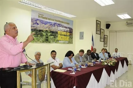 http://eldia.com.do/image/article/4/460×390/0/3A112EA8-E6A1-4B07-8E86-E6E503590E02.jpeg