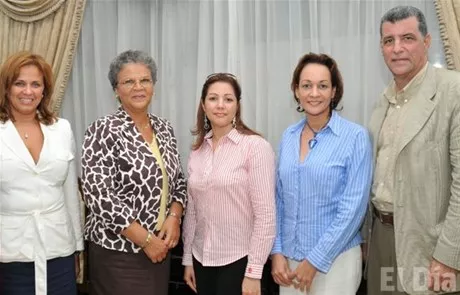 http://eldia.com.do/image/article/3/460×390/0/421E58E0-0F14-4698-AFCD-62E66B9046AE.jpeg