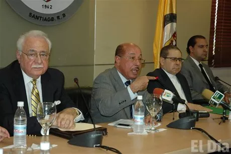 http://eldia.com.do/image/article/3/460×390/0/480DB286-10F2-4C26-9F9E-411ED5BD89B3.jpeg