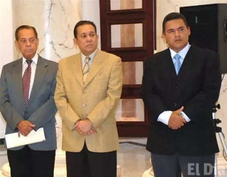 http://eldia.com.do/image/article/4/460×390/0/4EE7D61A-5D63-4FCE-B58E-32250F5B1207.jpeg