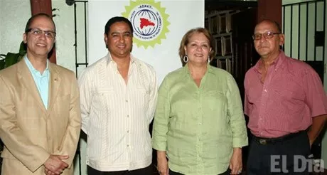 http://eldia.com.do/image/article/4/460×390/0/799FD163-301C-43FC-807B-D6E33833AC29.jpeg