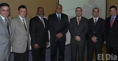 http://eldia.com.do/image/article/3/460×390/0/A5A455A8-4CCA-44C3-9FB8-DC22FA0F4285.jpeg