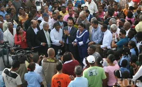 http://eldia.com.do/image/article/3/460×390/0/AFCC79EC-5528-4DA7-98DA-840953C8A9B5.jpeg