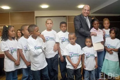 http://eldia.com.do/image/article/5/460×390/0/D8CE4FF5-5950-4290-81F2-B4564F89DF04.jpeg