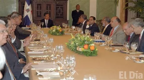 http://eldia.com.do/image/article/3/460×390/0/E2903A0D-9DE7-4340-82B7-4D2817AF0E4F.jpeg