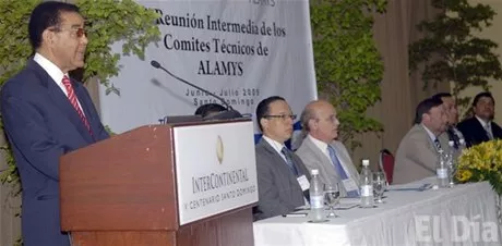 http://eldia.com.do/image/article/5/460×390/0/E7486E68-FCEF-4BE8-ACD7-B83C60CA0696.jpeg