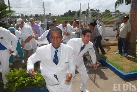 http://eldia.com.do/image/article/7/460×390/0/0B528305-8DEE-4A27-B3D3-8FA42F53A949.jpeg