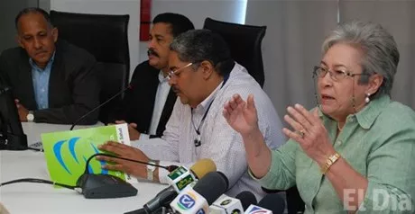 http://eldia.com.do/image/article/7/460×390/0/17EC8109-F88E-4AAB-B7CA-5E4232CBD072.jpeg