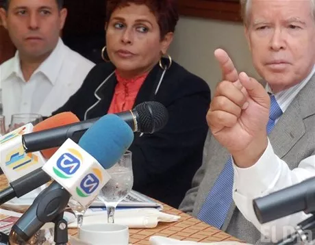 http://eldia.com.do/image/article/5/460×390/0/1D292875-12DC-420F-8511-3ECECF6D5CFD.jpeg