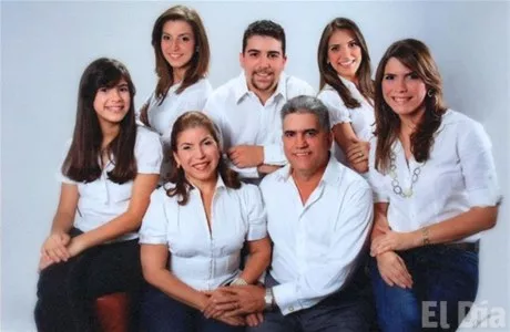 http://eldia.com.do/image/article/7/460×390/0/2A3C096B-7E55-4B73-9939-9F674004BF72.jpeg