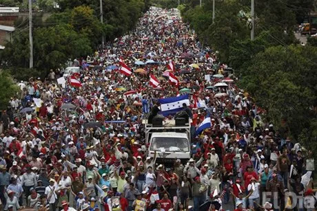 http://eldia.com.do/image/article/5/460×390/0/33925E1E-5AB5-4F5D-BF31-379E6C86210F.jpeg