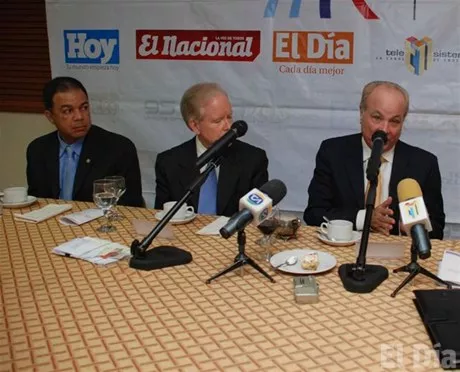 http://eldia.com.do/image/article/7/460×390/0/3A530322-D47F-4BCC-87D8-8152C4581ED4.jpeg