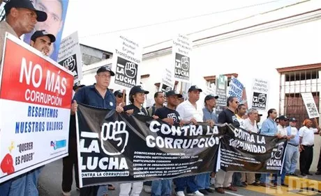 http://eldia.com.do/image/article/6/460×390/0/42AE7E5C-D932-4F5E-A801-E18C4265DF10.jpeg