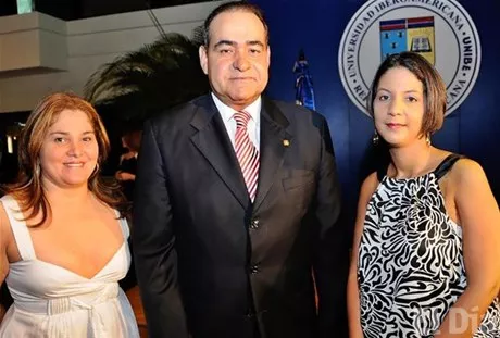 http://eldia.com.do/image/article/6/460×390/0/60F451DE-C242-4F04-8CC5-8C8BE7D840D8.jpeg