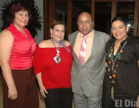 http://eldia.com.do/image/article/6/460×390/0/67D2C80D-C067-4331-967E-A3E241A32CFE.jpeg